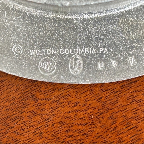 Wilton Armetale Wine Bottle Coaster - Picture 4 of 4